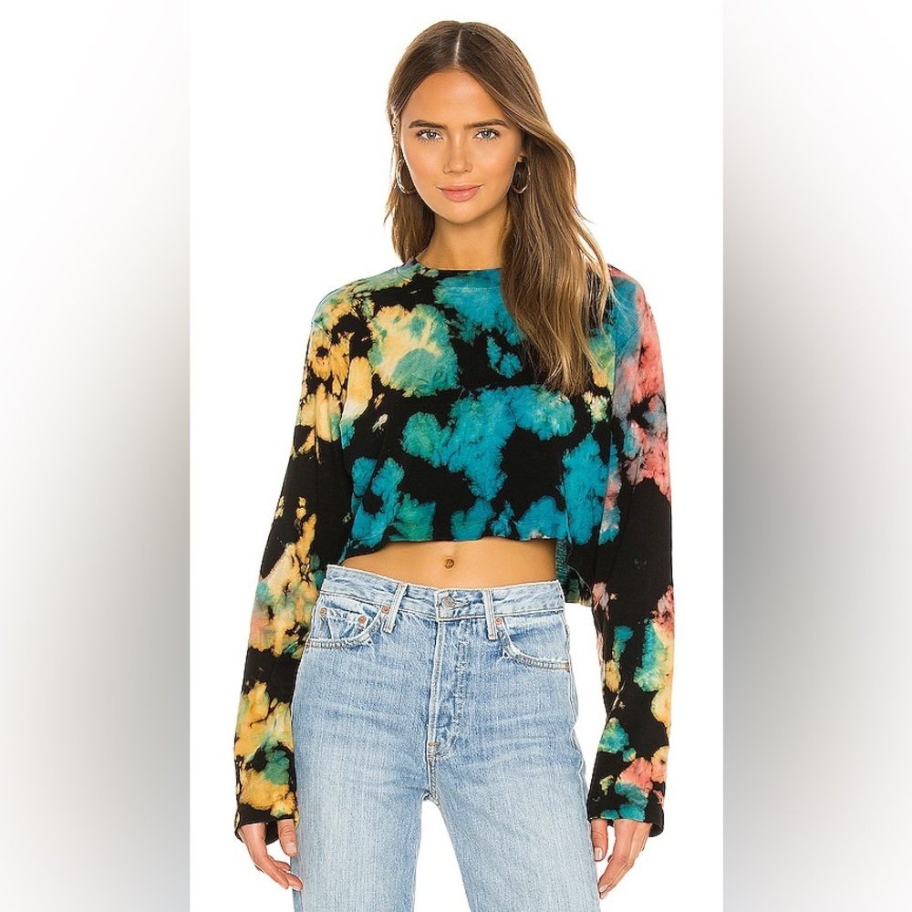 TOKYO CROP SLEEVE X REVOLVE